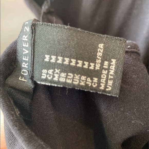 Black Bodycon Dress - Picture 4 of 4